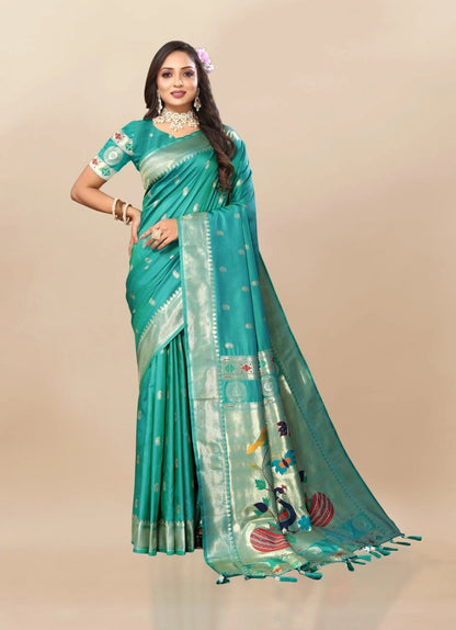 Paithani Silk Saree with Meenakari Pallu