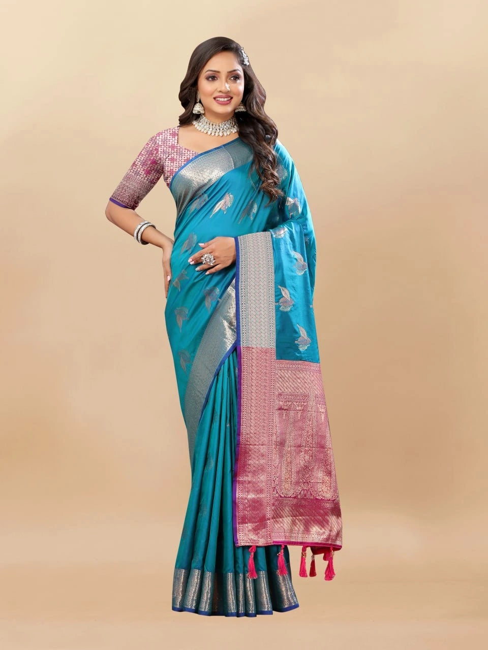 Soft Silk Saree with Rich Zari Weaving, Zari Border