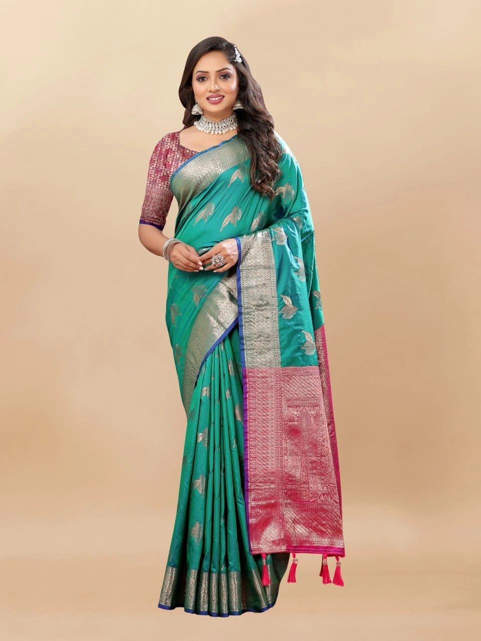 Soft Silk Saree with Rich Zari Weaving, Zari Border