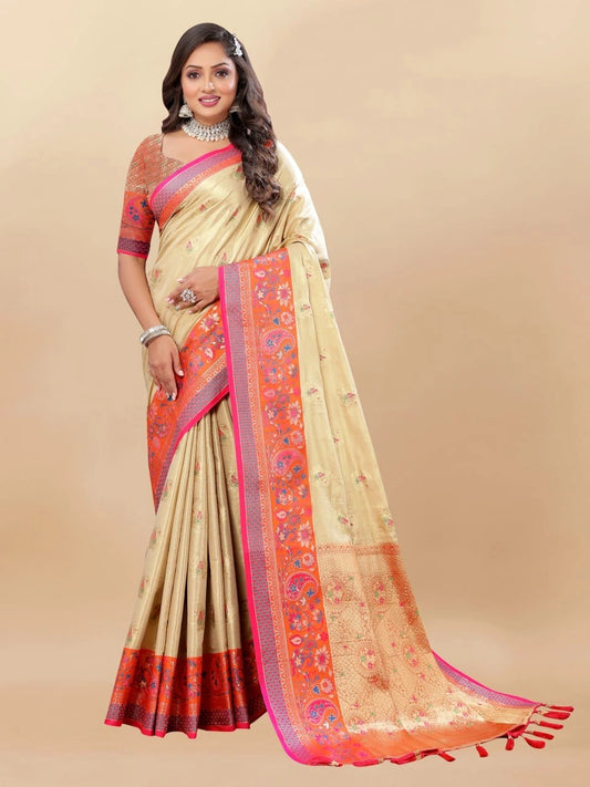 Soft Kanjivaram Silk Saree with Rich Zari Weaving and Tassel-Embellished Pallu