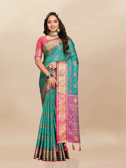 Soft Patola Silk Saree with Meenakari Zari Motifs, Rich Pallu