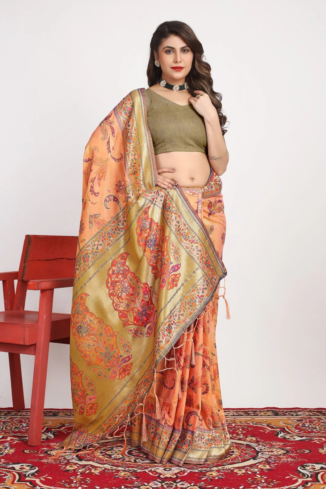 Pure Pashmina Silk Saree: Exquisite Weaving and Colorful Meena Work