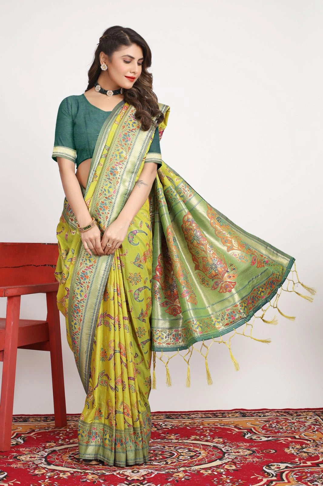 Pure Pashmina Silk Saree: Exquisite Weaving and Colorful Meena Work