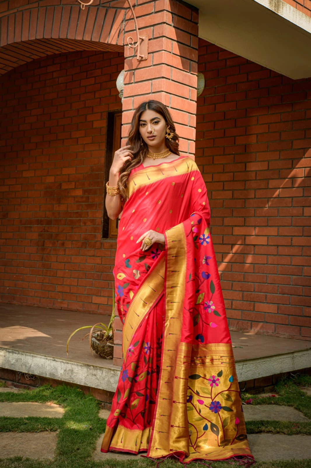 Paithani Pure Silk Handloom Saree with Gold Jari