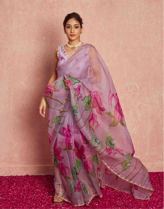 Soft Organza Saree With Beautiful Floral Print