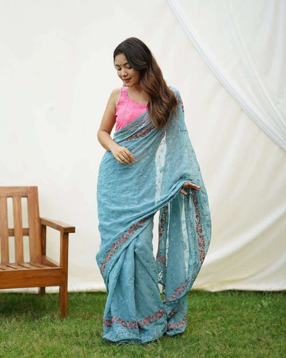 Traditional Georgette Saree with Beautiful Flower Work