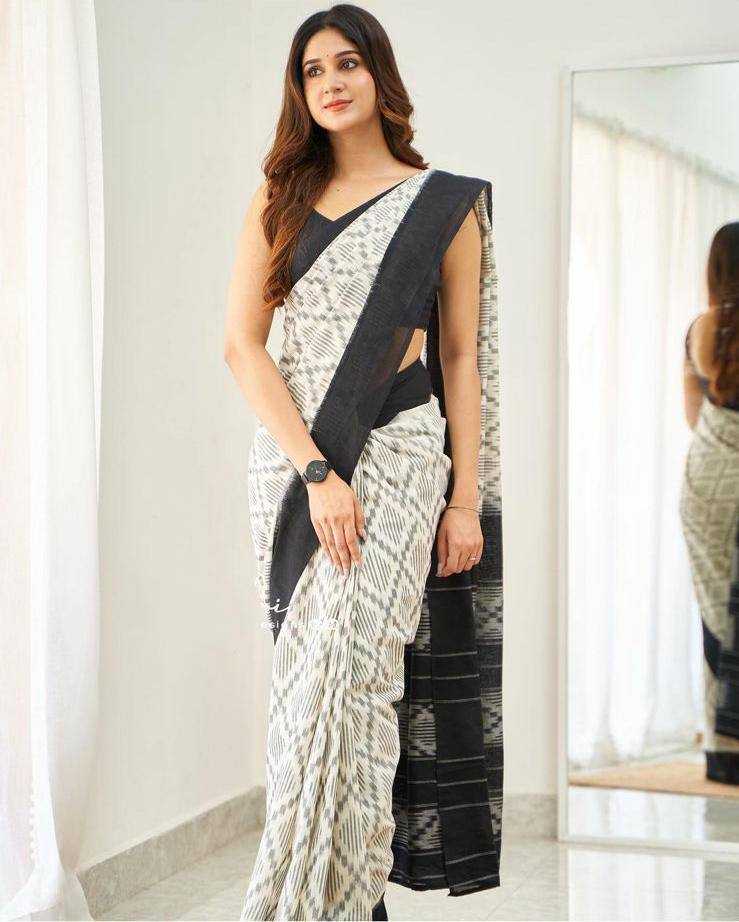 Plain Linen Saree With Linen Print