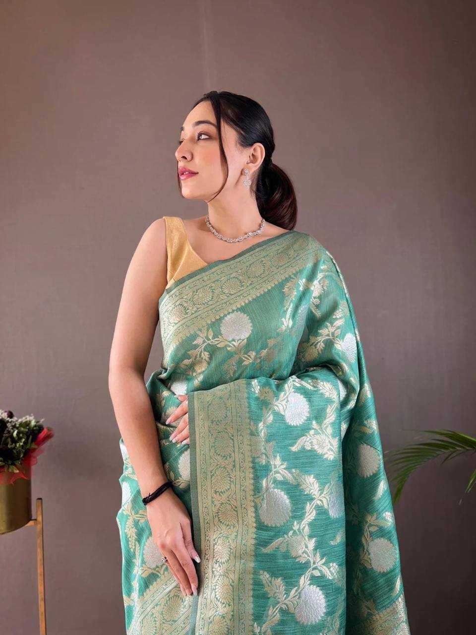 Pista Traditional Silk Saree With Zari Border