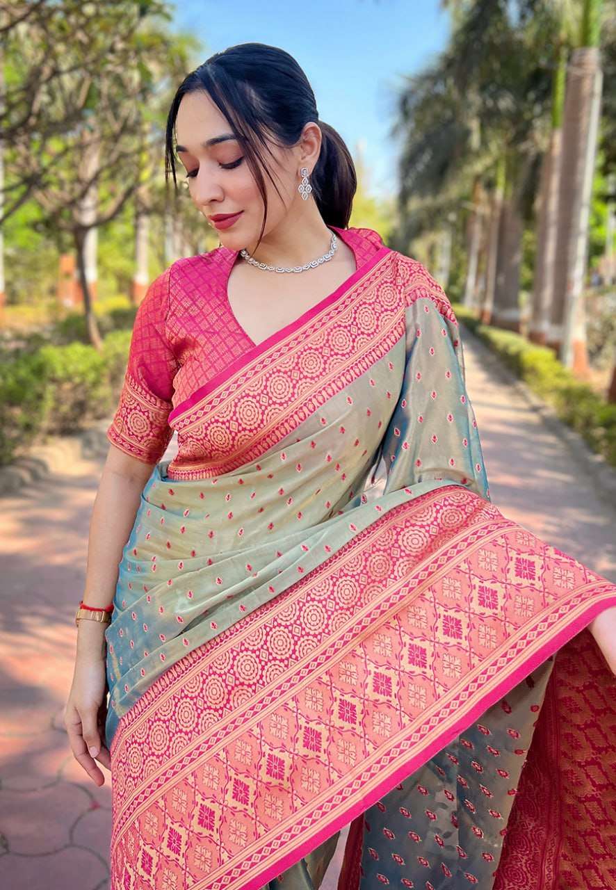 Tissue Saree with Intricate Zari Woven Motifs